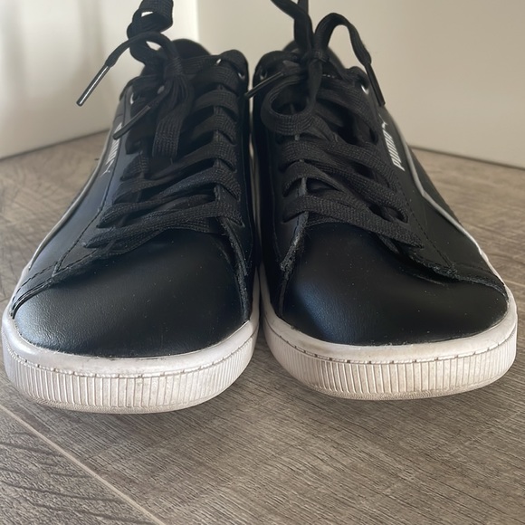 Women’s Puma soft foam sneakers - Picture 5 of 5